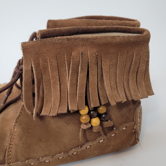 Softmoc brown mocassins with fringe in size 6 - Picture 5 of 13